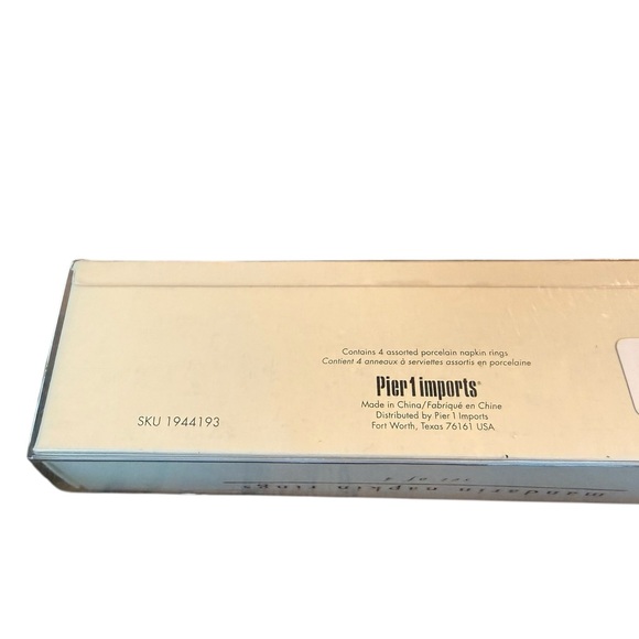 Pier 1 Blue and White Porcelain Napkin Rings 3 boxes - Picture 7 of 9